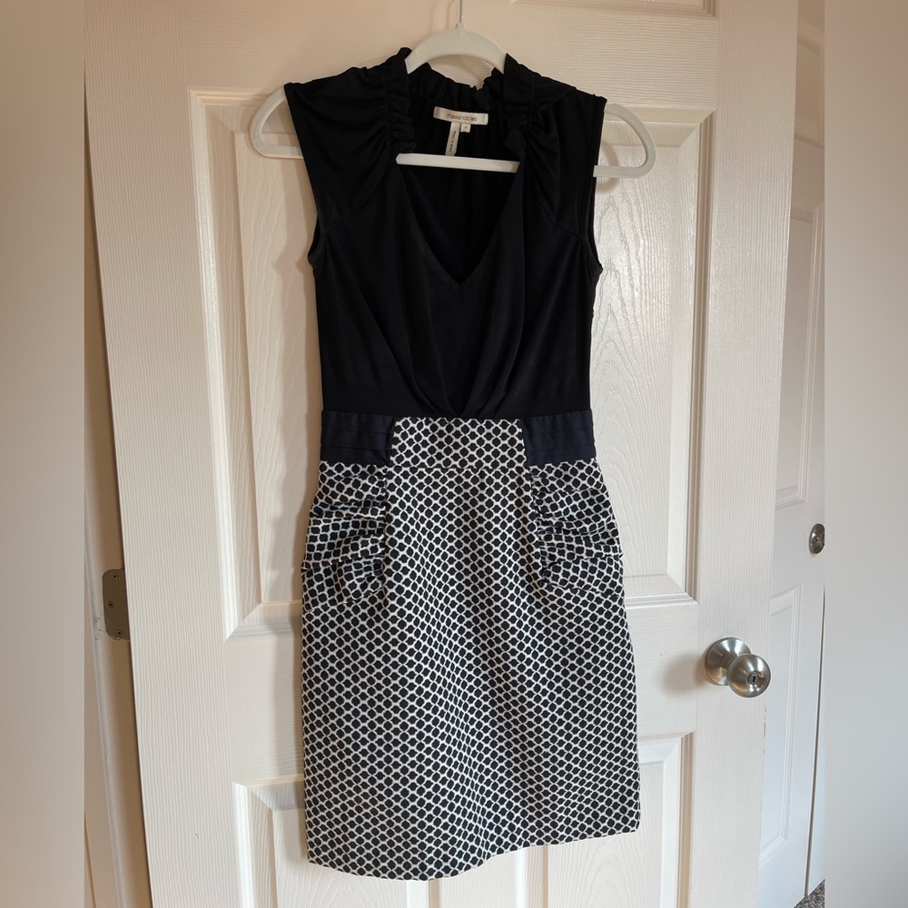 Max and Cleo, size 2, work dress, sleeveless work dress, mini dress, black dress